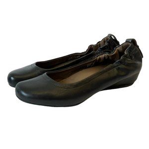 Earthies TOLO Black Leather Flat Ballet Slip On Comfort Shoes Women's Sz 7